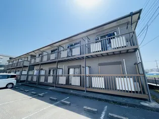 カデット三新【1階】の外観