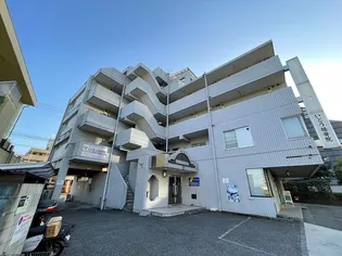 東京都八王子市大塚【マンション】の外観