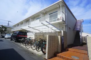 パルデンス和泉【1階】の外観