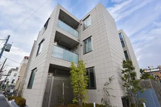 コンフォート【1階】の外観