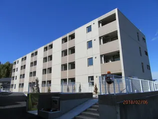 東京都八王子市七国2【マンション】の外観