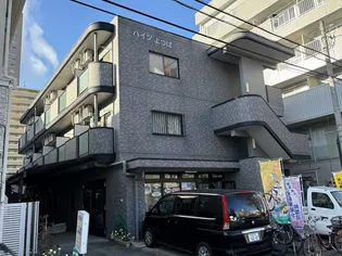 ハイツよつば【3階】の外観