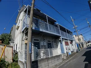 ファミニータチカワの画像
