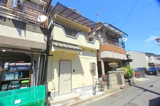 大阪府枚方市桜丘町【一戸建】の外観