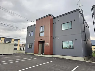 プリムヴェールI【2階】の外観