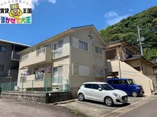 ペディメントM【1階】の外観