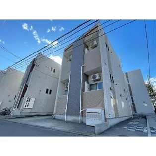 セレーナ仙台ドゥーエ【1階】の外観