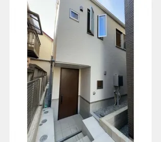 東京都新宿区高田馬場3【一戸建】の外観