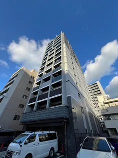広島県広島市中区東平塚町【マンション】の外観