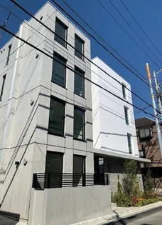 東京都渋谷区幡ヶ谷3【マンション】の外観