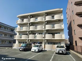 山形県山形市白山1【マンション】の外観