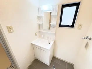 クレアトール菊水B【1階】の内装