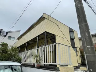ベルゾーネ百合ヶ丘【2階】の外観