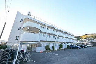 ハピネス東中野【2階】の外観