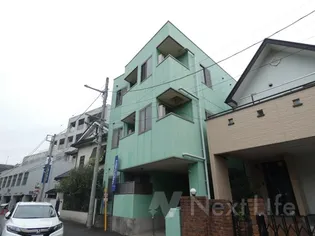 グリーンパーク【2階】の外観