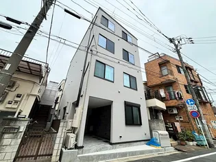 Claudia Senju(クラウディアセンジュ)【2階】の外観