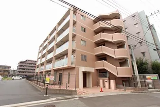 ルミエールヴィラージュ【4階】の外観