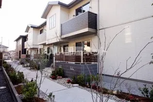 シャーメゾン リラの画像