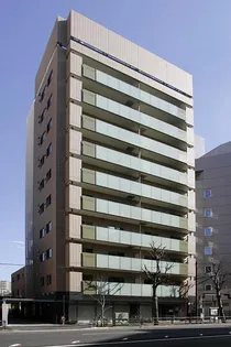 東京都新宿区大京町【マンション】の外観