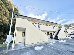 レジデンスTAKAKI A【1階】の外観