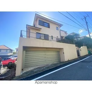 神奈川県横浜市神奈川区沢渡【一戸建】の外観