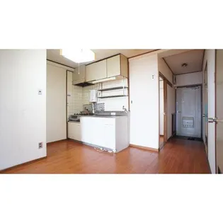 グリーンハイツI【2階】の居間