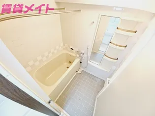 サンマンションアトレ青山【1階】の風呂