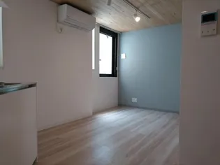 Feliz【1階】の外観