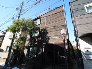 APARTMENT BAYOUの外観