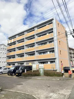 グランパーク国府【5階】の外観