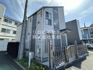 東京都世田谷区上祖師谷4【一戸建】の外観