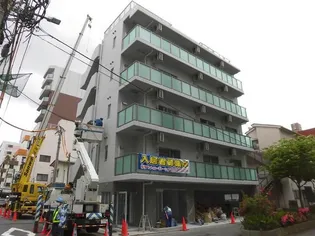 ヴィラ阪東橋【3階】の外観