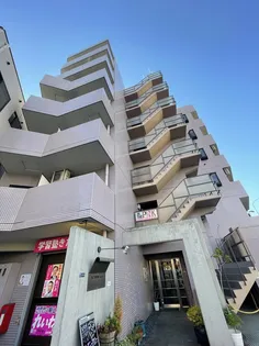 7ストーリー・アカバネ【3階】の外観