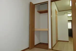 ノースヴィレッジ【2階】の内装