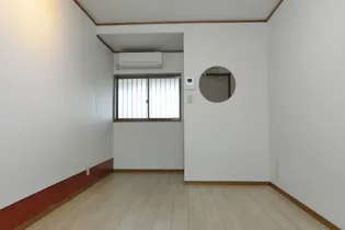 ノースヴィレッジ【2階】の居間