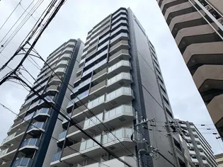 プレサンス神戸元町ベルシオン【2階】の外観