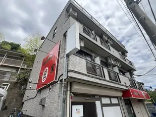 東京都八王子市大塚【マンション】の外観