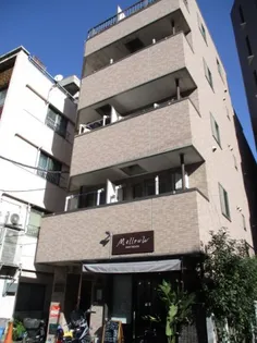 ベル・ラポール壱番館【1階】の外観