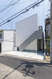 COLOR【1階】の外観