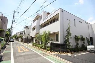 ラシーネ西片【2階】の外観
