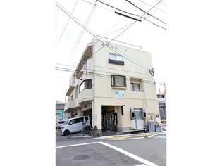 緒方ビル【3階】の外観