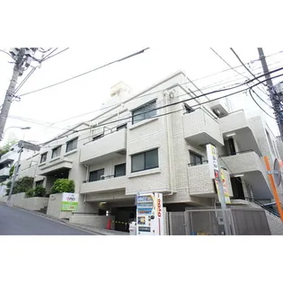 ベルファン西麻布【2階】の外観