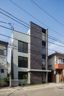 東京都中野区新井2【マンション】の外観