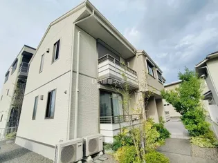 シャーメゾンローリエの画像