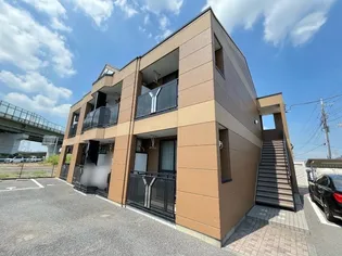 プランドール【1階】の外観