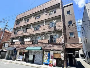 イツワマンション【3階】の外観