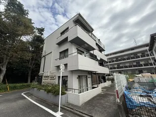 東京都多摩市和田【マンション】の外観