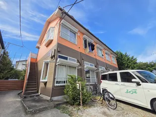 APワンズユ-ス【1階】の外観