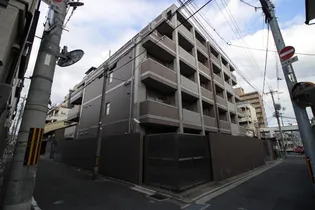 ヴァンウエスト【3階】の外観