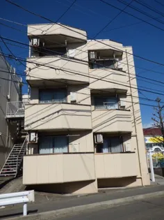 シャンヴォールIZUMI【1階】の外観